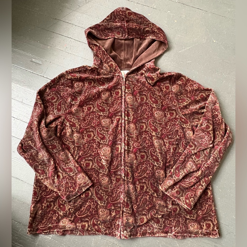 🥳3 for $20🥳 Charter Club Paisley Velvet Hoodie in Burgundy and Gold